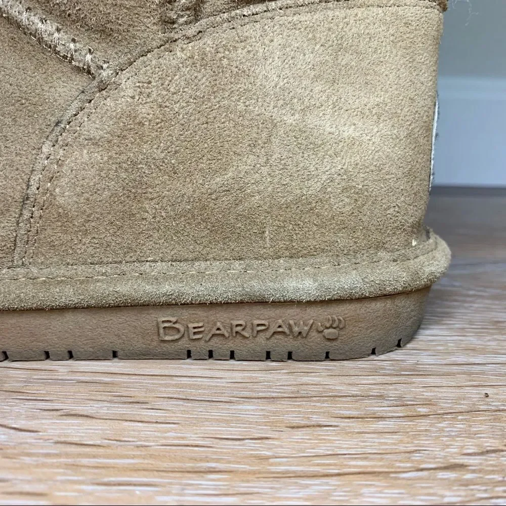 BearPaw size color
